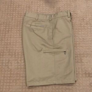 Izod Golf Shorts 34w